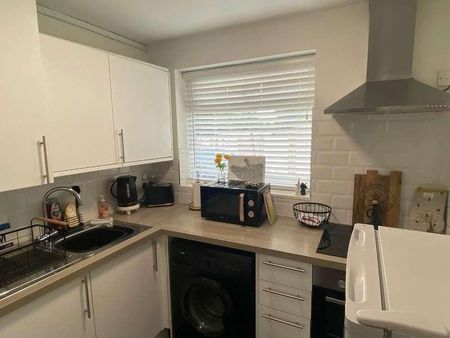 Sunnybank Avenue, Heaton Mersey, Stockport, SK4 - Photo 3