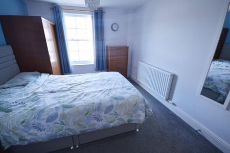 2 bedroom apartment to rent - Photo 4