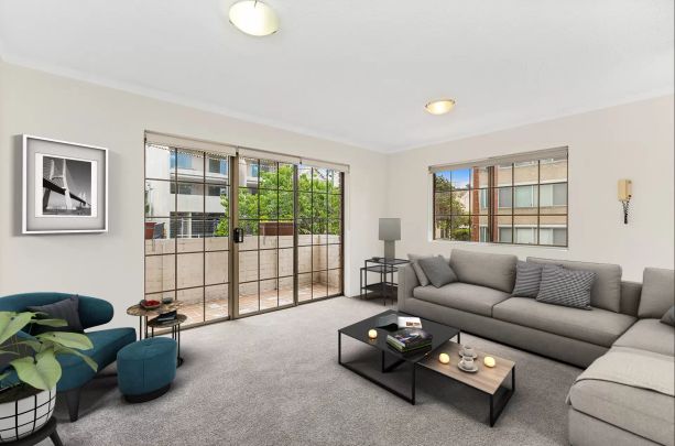 TWO BEDROOM APARTMENT NEAR ST JOHNS ROAD & SYDNEY UNIVERSITY - Photo 1
