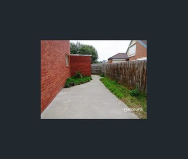 Charming 3-Bedroom Home in South Morang - Photo 1