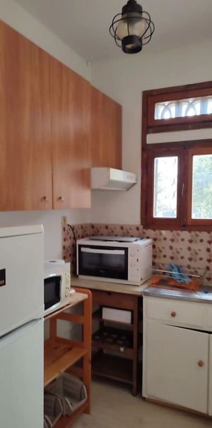 Διαμέρισμα για ενοικίαση Μαύρο Λιθάρι (Ανάβυσσος) - Photo 2