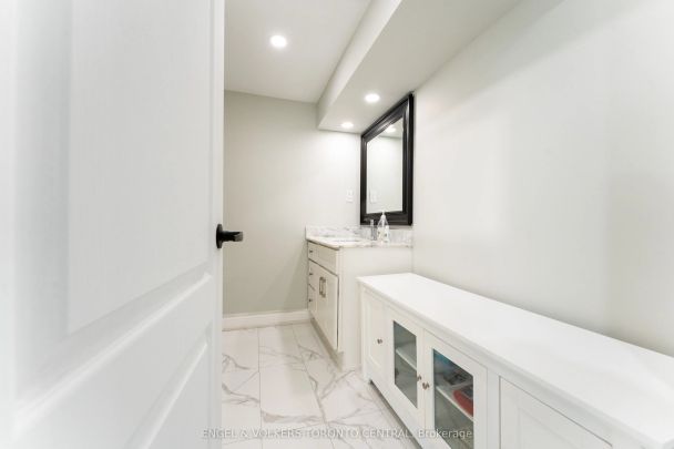 767 Phillip Murray Drive #BSMT - Photo 1