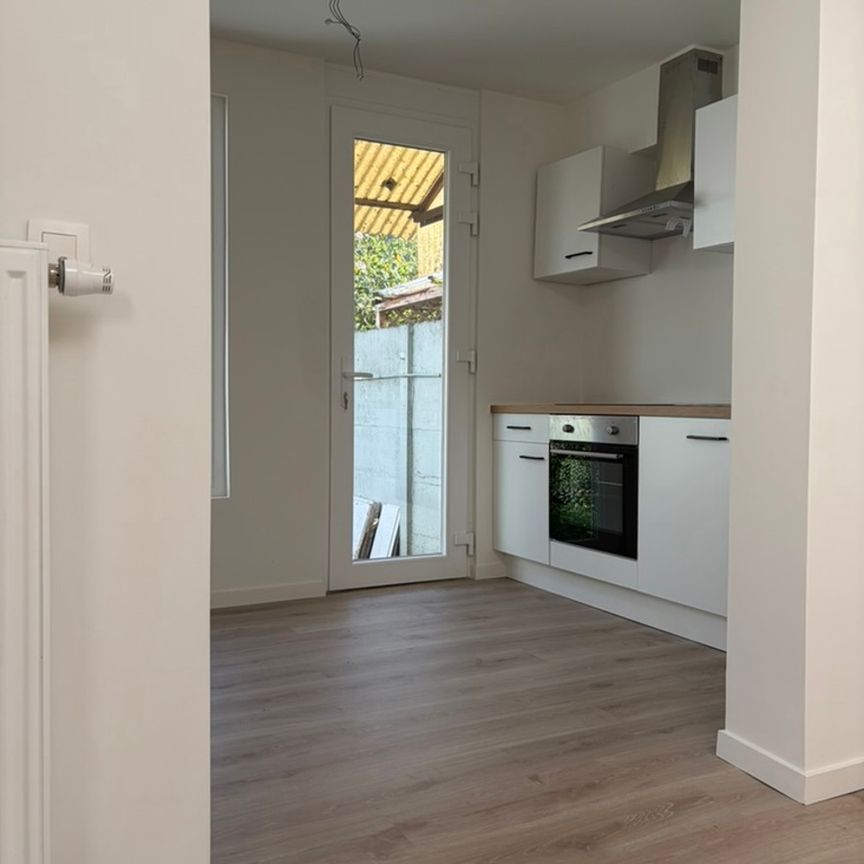 Huis te huur in Antwerpen met 2 slaapkamers - Photo 1