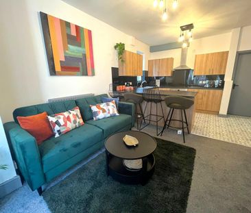 1 bedroom in a flat share to rent - Photo 1