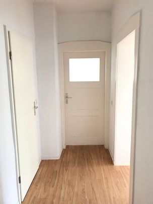 Eine Wohnung für handwerklich begabte! Anmieten 3 Monate sparen! - Foto 1