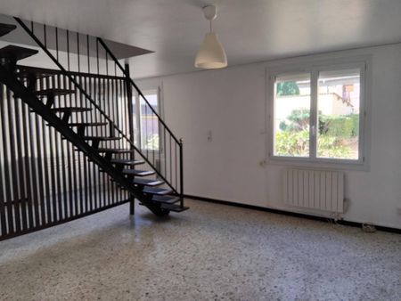 Maison 3 pièces - 71000 Varennes-lès-Mâcon - Photo 3