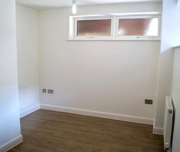 Icknield House, 40 West Street, Dunstable, Beds - Photo 5