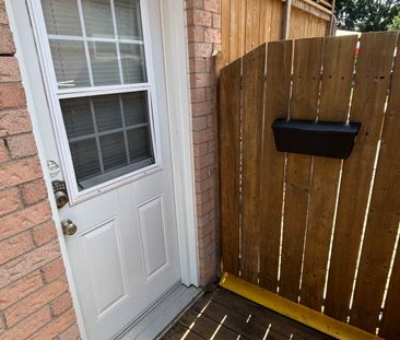 For Lease - 4958 GREENLANE Road, Lincoln, Ontario - Photo 1