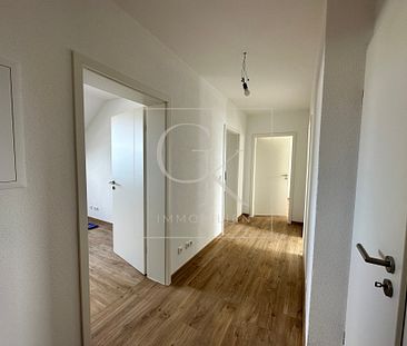 Frisch Modernisierte 3-Zimmer Dachgeschosswohnung - Photo 2