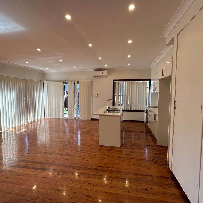 Spacious Two‐Storey Home in a Quiet Location – Inspection by Appointment - Photo 1