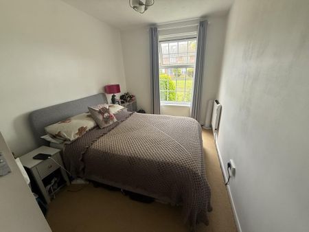 2 bedroom apartment to rent - Photo 2
