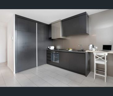 207/63 Atherton Road, Oakleigh, Vic 3166 - Photo 2