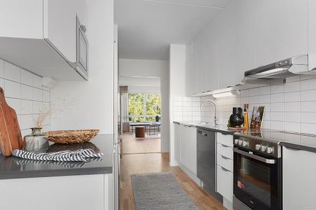 Sandstensvägen 96, Jordbro - Foto 3