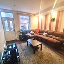 4 Bed - 74 Royal Park Road, Hyde Park, Leeds - LS6 1JJ - Student - Photo 1