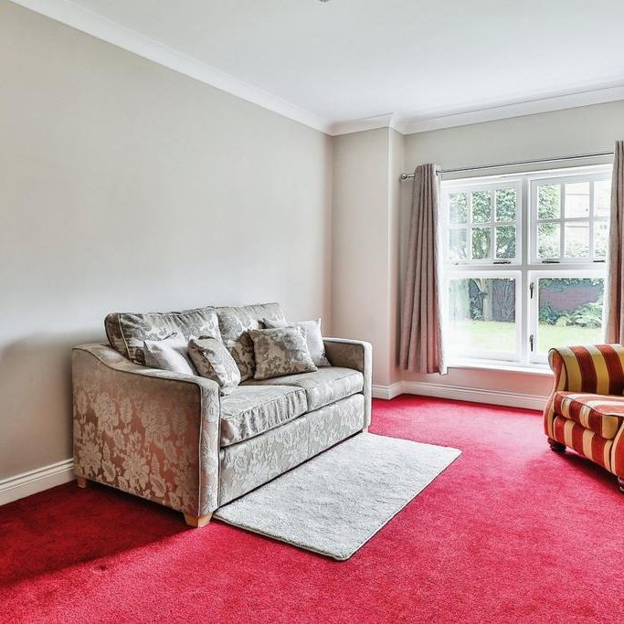 2 bedroom maisonette to rent - Photo 1