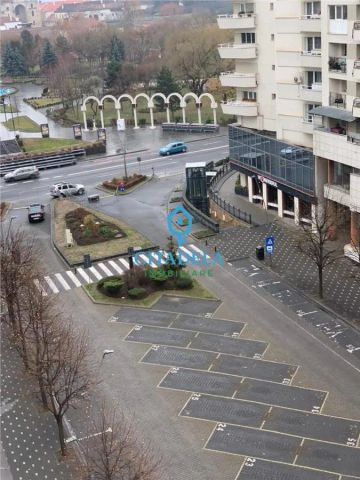 Apartament 2 camere Cetate bulevardul Transilvaniei 350 eur - Photo 2