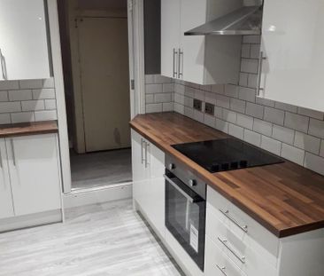 4 bedroom house to rent - Photo 2