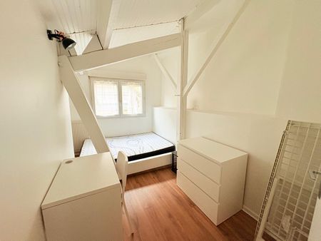 Location Appartement 3 pièces 81m² BORDEAUX 33000 - Photo 4