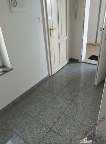 Singleoase ! Ab sofort verfügbar! UNBEFRISTETE Dachgeschoßwohnung - = inkl. Heizkosten und Warmwasser - Photo 5