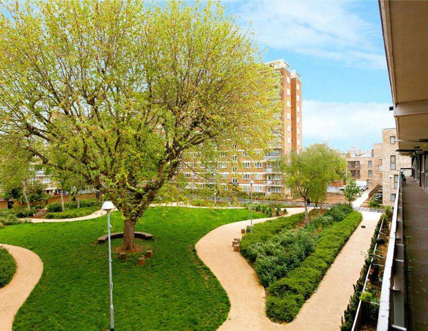 Baxter Road Room B - Photo 1