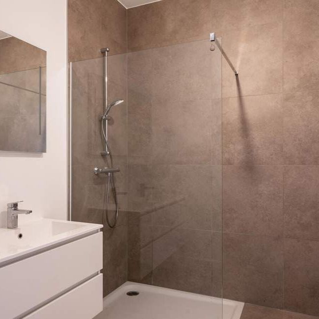 Appartement te huur in Lanaken voor € 1.050 met 2 slaapkamers - Foto 1