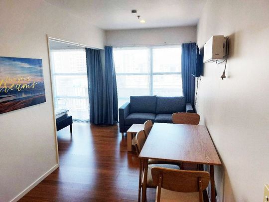 Central Auckland 1BR Gem w/Balcony - Photo 1