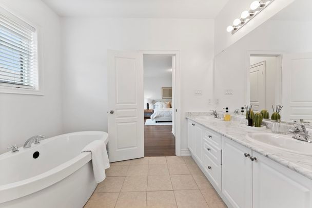 For Lease - 3107 Streamwood Passage Pass, Oakville, Ontario - Photo 1