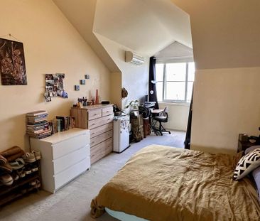 Clifton Hill - Photo 4