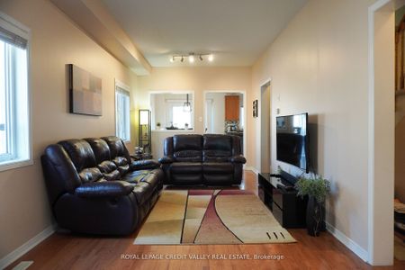 For Lease - 72 Kilrea Way, Brampton, Ontario - Photo 4