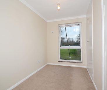 Parkside Court, Weybridge, Surrey, KT13 - Photo 4