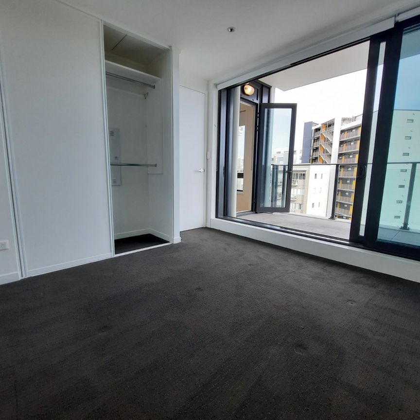 Spacious One Bedroom in SugarTree - Photo 1