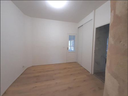 Location Appartement 2 pièces 47m² BORDEAUX 33000 - Photo 3