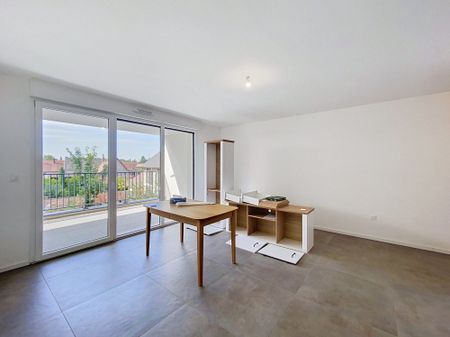 Location Appartement 4 pièces 79m² OBERSCHAEFFOLSHEIM 67203 - Photo 2