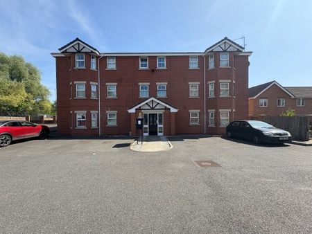 Plumpton Mews, Widnes, Cheshire, WA8 - Photo 4