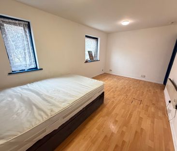 Waterloo Road, City Centre, Wolverhampton - Photo 1