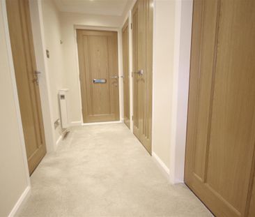 1 Bedroom Flat To Let - Photo 3