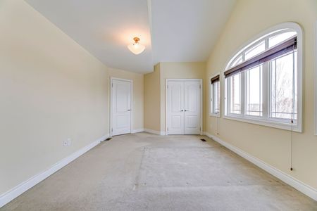 For Lease - 2492 Chaplin Road, Oakville, Ontario - Photo 4