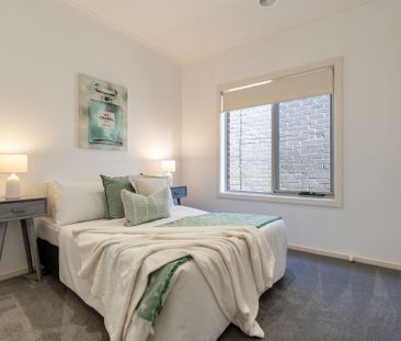 Low Maintenance Family Home - Photo 5