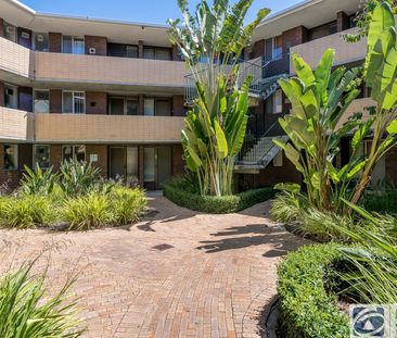 Neat Ground Floor Unit - Photo 2