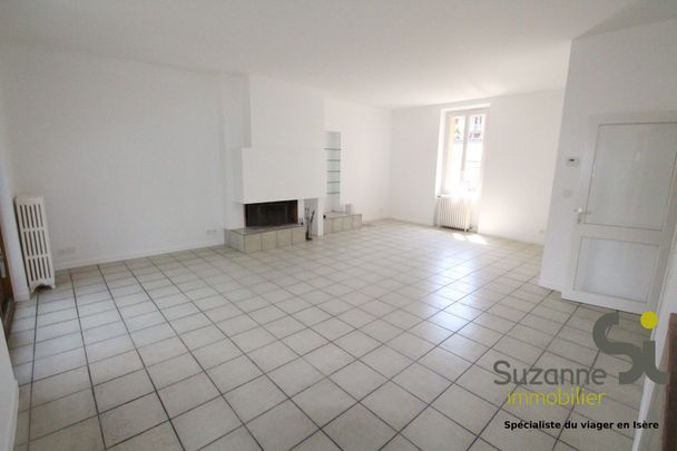 Location Maison 6 pièces 126m² FONTAINE 38600 - Photo 1