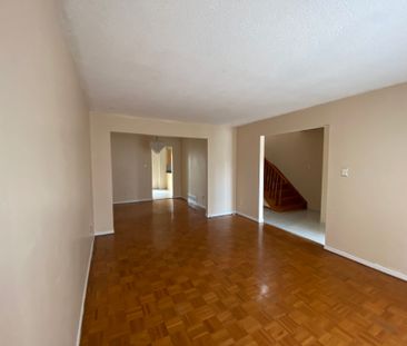 For Lease - 1 Kay Drive, Toronto, Ontario - Photo 2