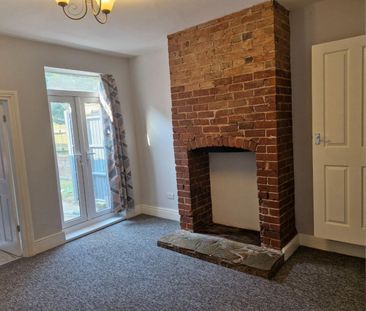 2 bedroom House To Let - Photo 1