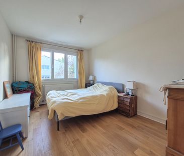Location Appartement 3 pièces 58m² - Photo 2