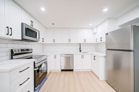 For Lease - (LOWER) 705 Glenforest Street, Oshawa, Ontario - Photo 2