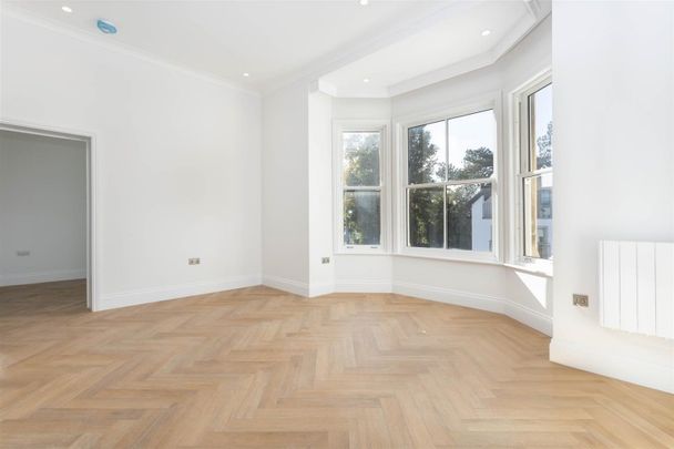 1 BED Apartment To rent - Photo 1