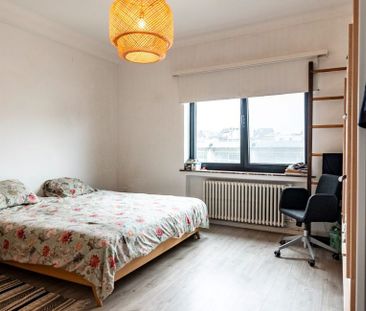 Appartement te huur in Antwerpen voor € 1.200 met 2 slaapkamers - Photo 3