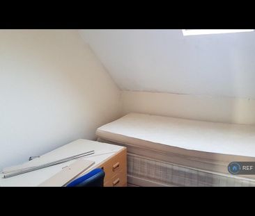 4 bedroom maisonette to rent - Photo 5