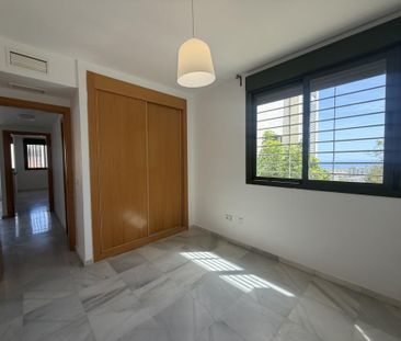 Ground Floor Apartment | Nerja | €1.100/Month - Photo 1