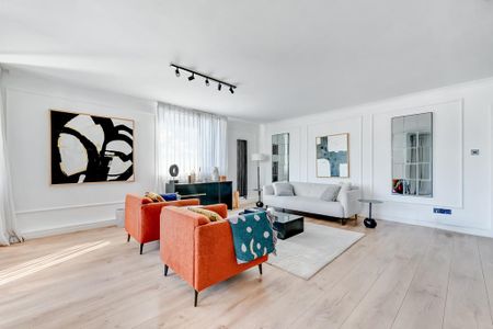 3 bedroom flat to rent - Photo 4