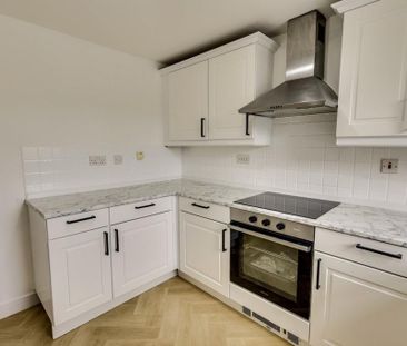2 bedroom flat to rent - Photo 6